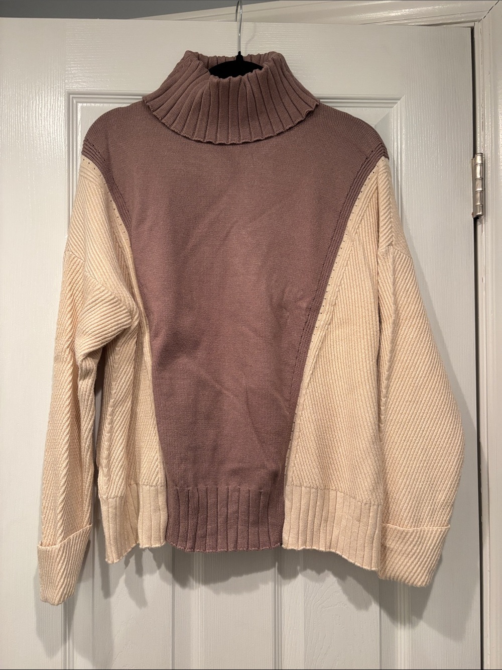 Max Studio Two-Tone Turtleneck Sweater in Mauve and Cream